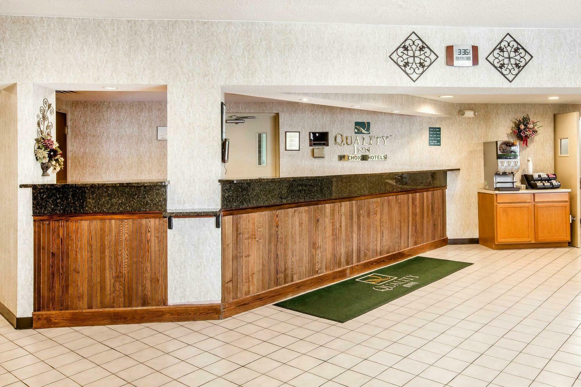 Quality Inn Schenectady - Albany Ngoại thất bức ảnh